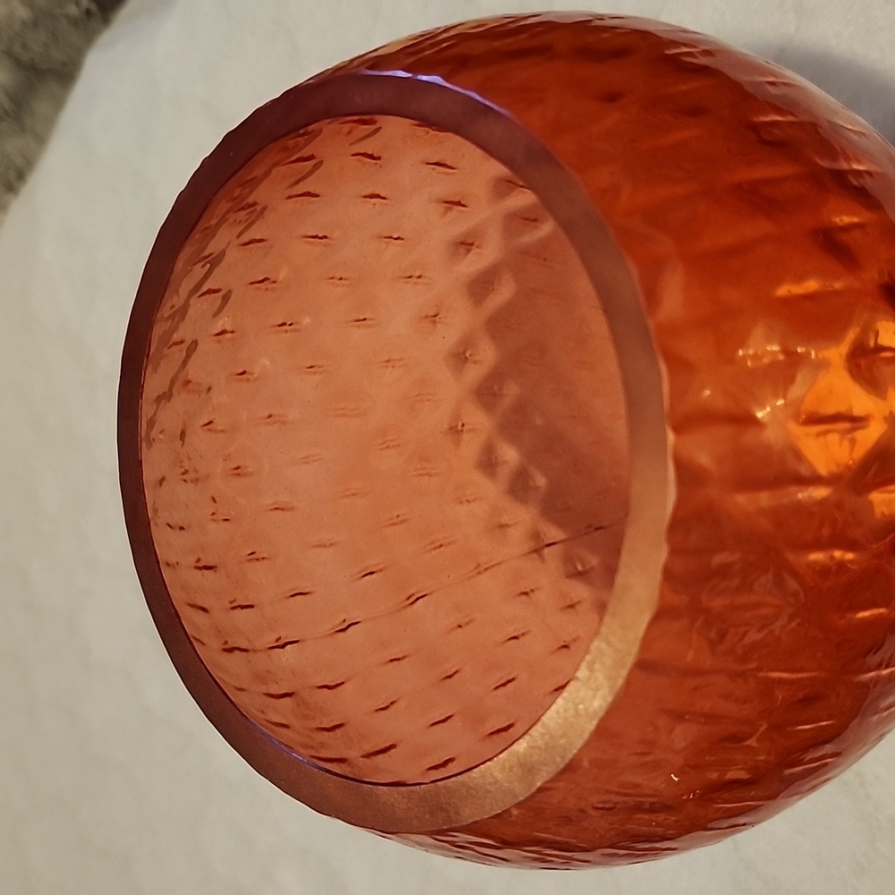 Elegant Rose Colored Raspberry Glass Vase - Picture 2 of 4